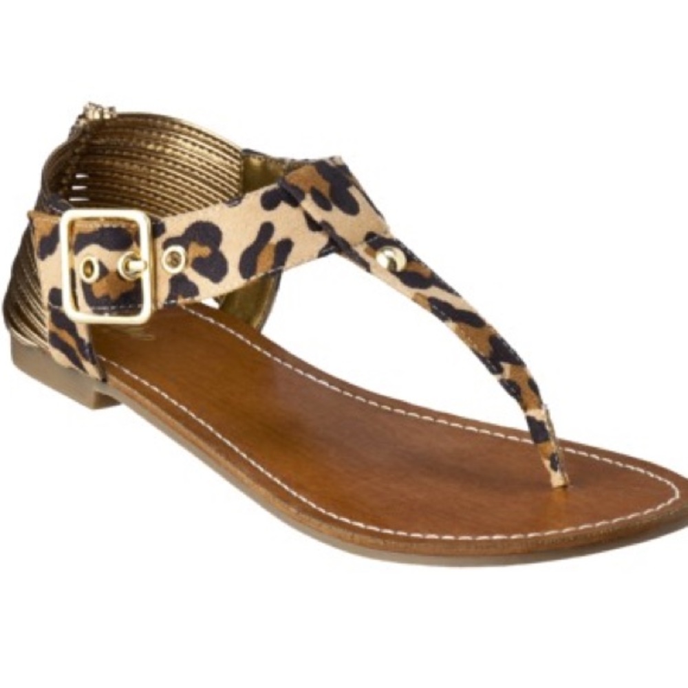 Mossimo Supply Co Animal Print Accent T- Strap Sz 6